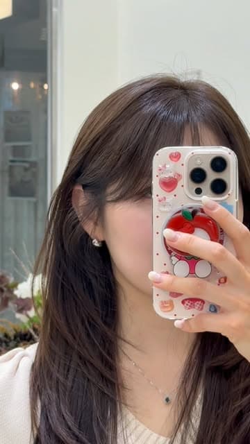 선선한 바람도 불고
머리도 살짝 분위기 바꿔주고 싶은 요즘
민트의 유행은 끝났지만 아직 못보내....!
고객님들 반응 짱 좋았던 이번 컬러 #💚
맑고 투명한 매트 브라운 찾으신다면 강추입니당
#민트브라운